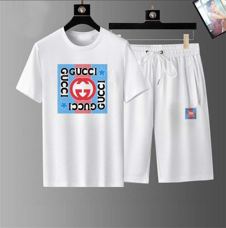 Picture of Gucci Shirt Pant Suits _SKUGucciM-5XL12yn13722061